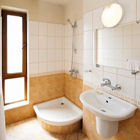 Montestar 2 Hotel 2*